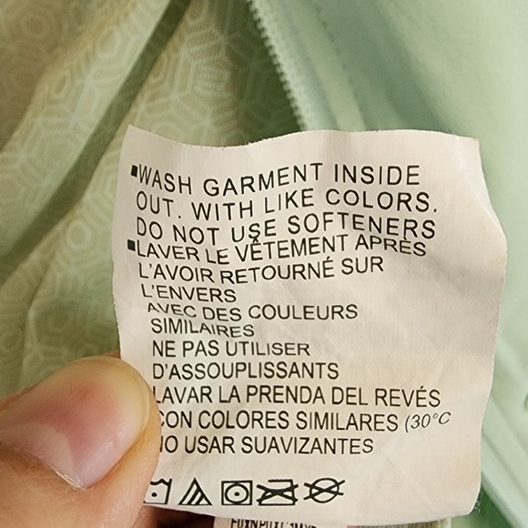 Under Armour Recover woven color block jacket, green and white, Large - Picture 11 of 11